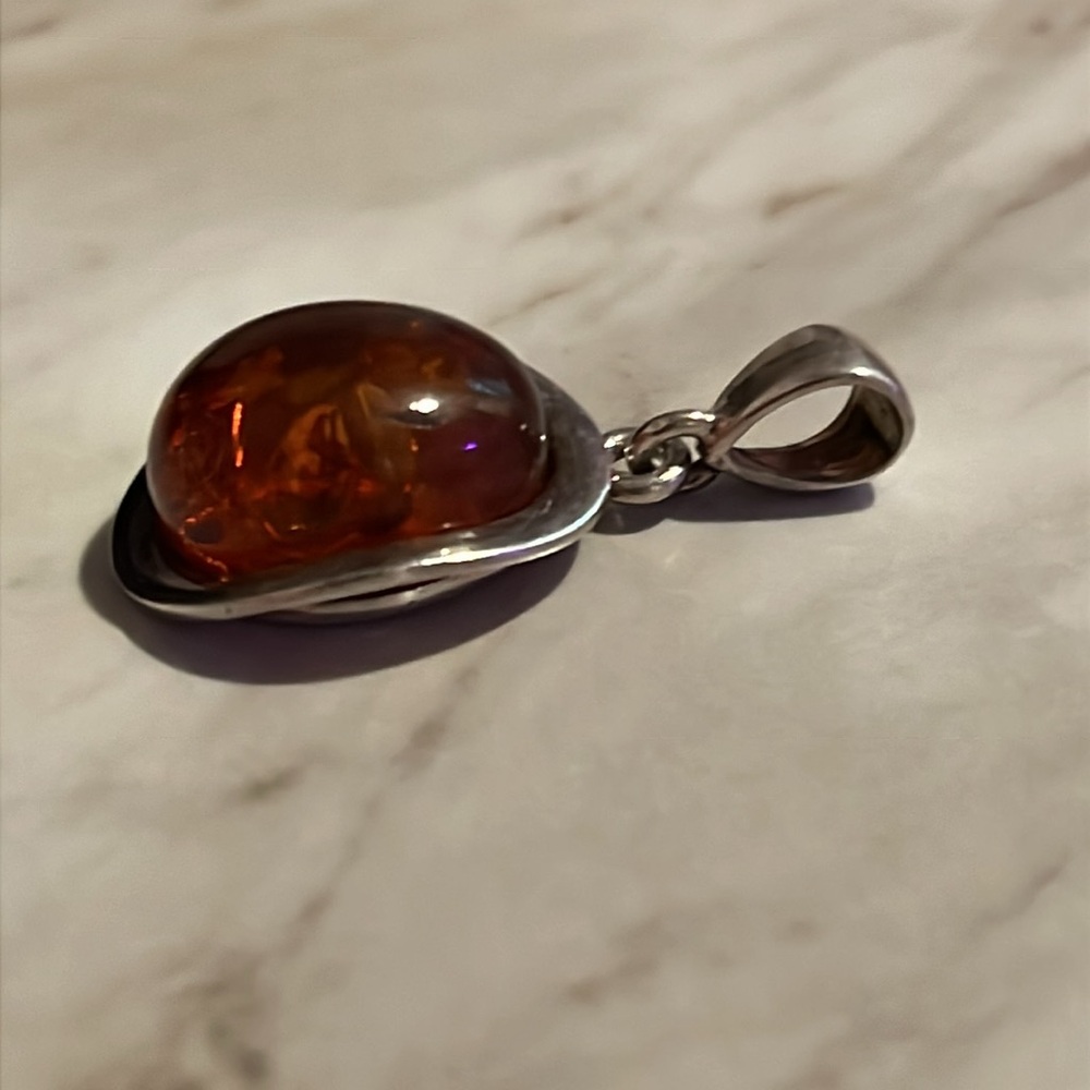 Sterling Baltic Amber pendant, large + JUICY amber piece